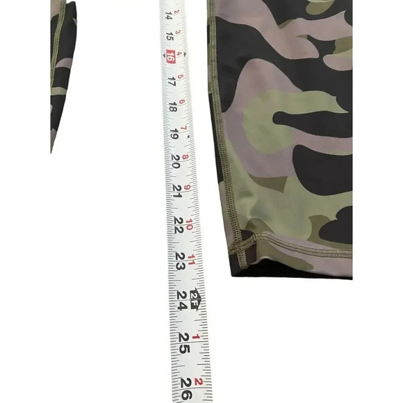 Zyia Active Green Skinny Camouflage Compression Leggings Size Large - Picture 2 of 7